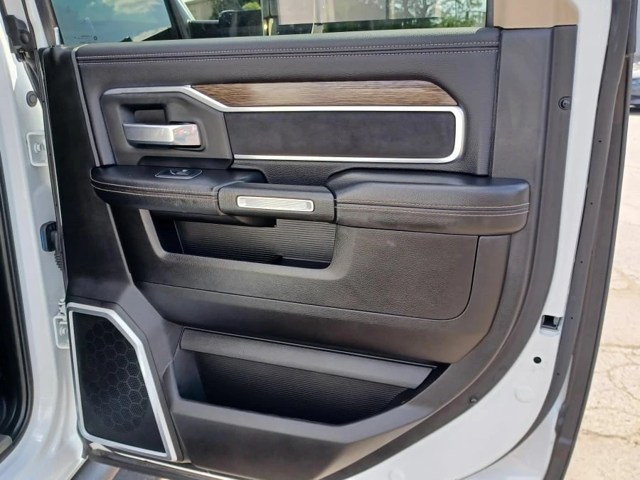 2019 Ram 2500 - Image 24 of 28