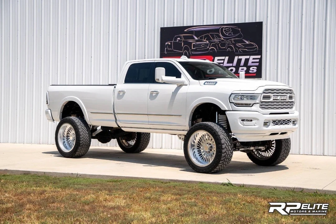 2019 Ram 2500 - Image 3 of 21