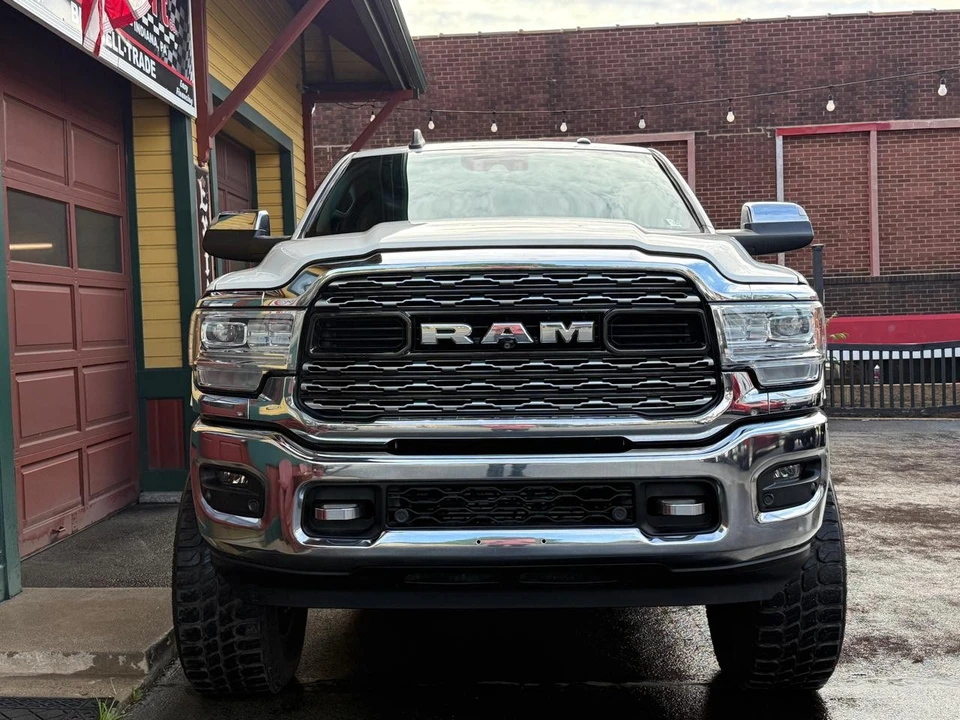 2019 Ram 2500 - Image 13 of 27
