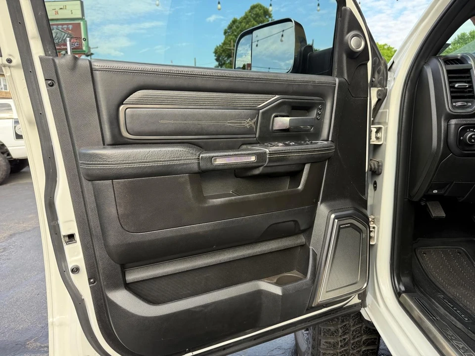 2019 Ram 2500 - Image 15 of 27