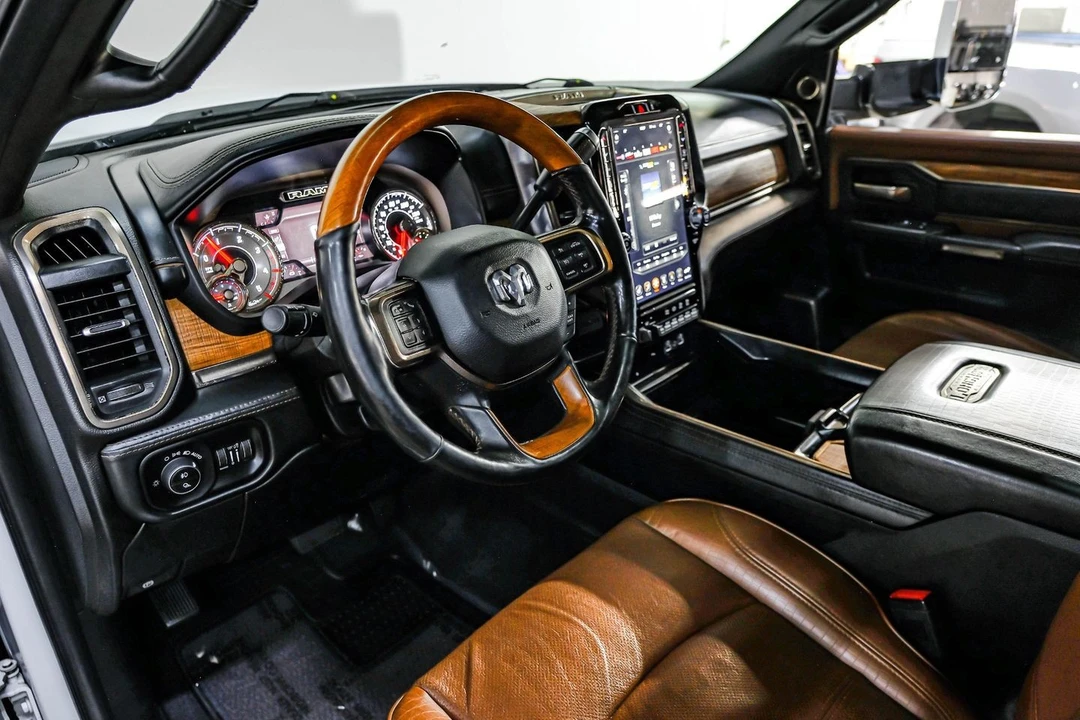 2019 Ram 2500 - Image 3 of 12