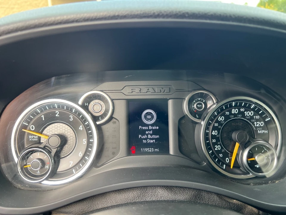 2019 Ram 2500 - Image 13 of 15