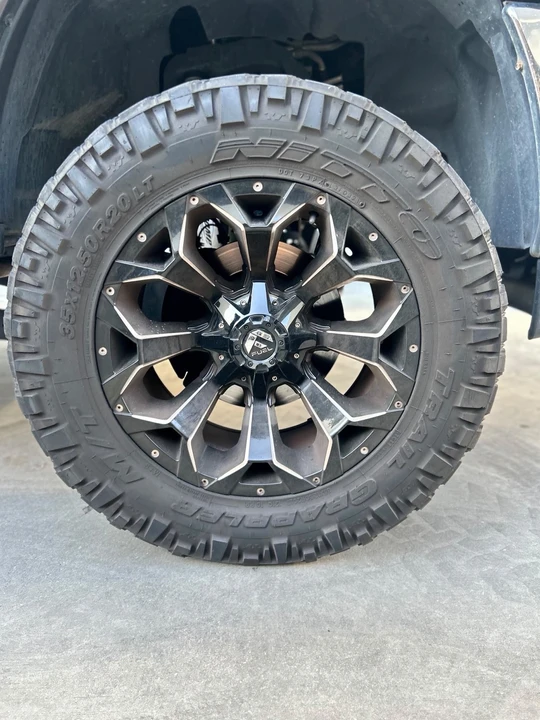 2019 Ram 2500 - Image 8 of 21