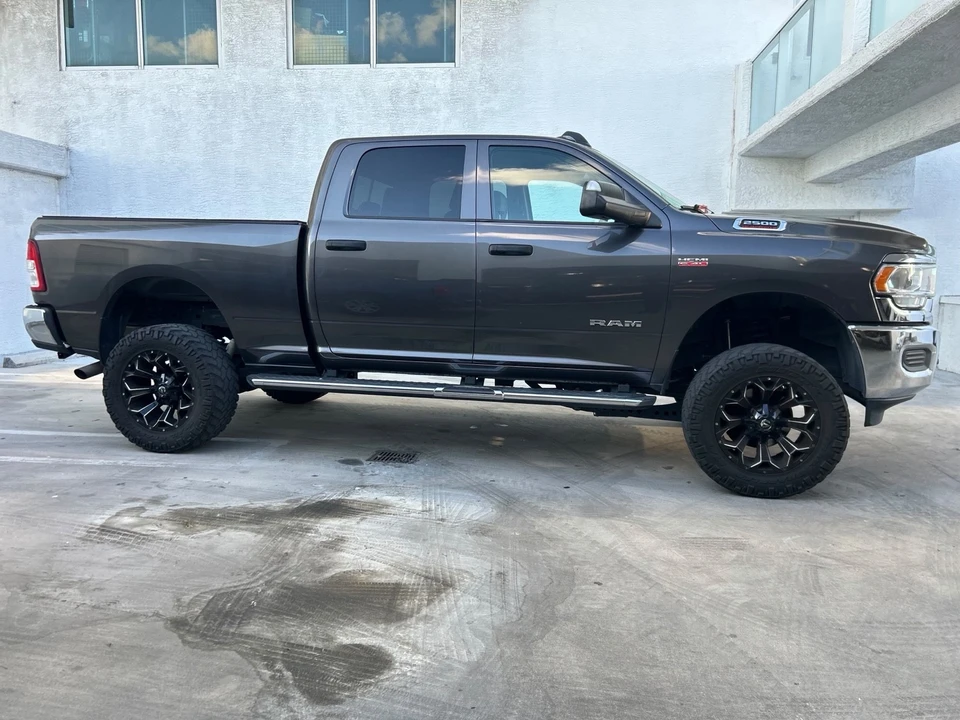 2019 Ram 2500 - Image 9 of 21