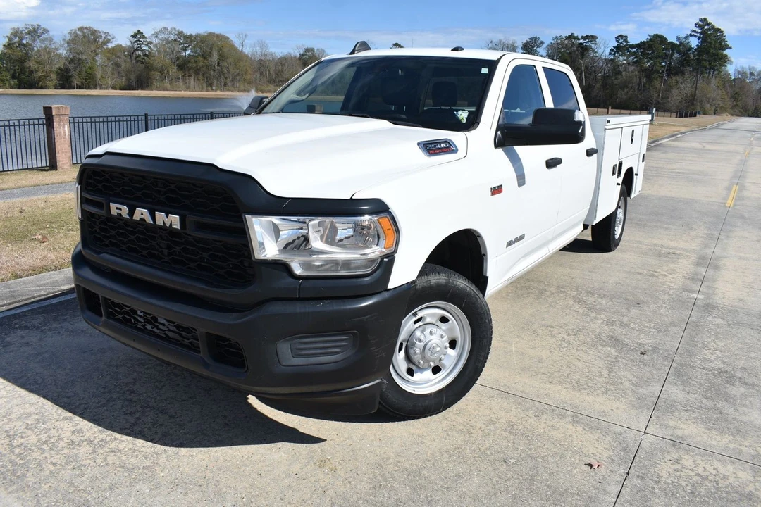 2019 Ram 2500 - Image 2 of 21