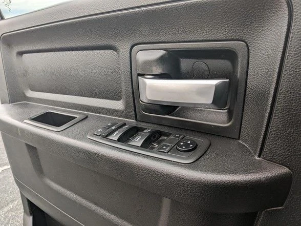 2019 Ram 2500 - Image 9 of 12