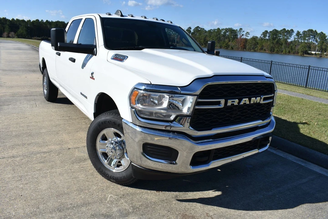 2019 Ram 2500 - Image 2 of 12