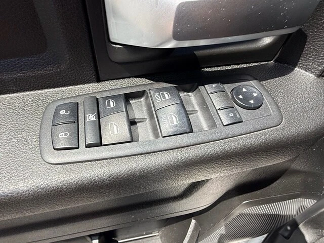 2019 Ram 2500 - Image 11 of 25