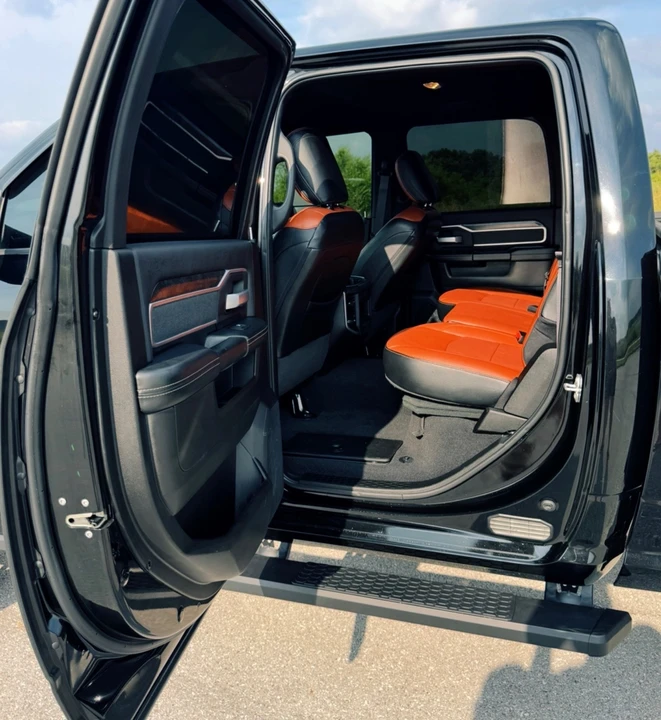 2019 Ram 3500 - Image 10 of 20
