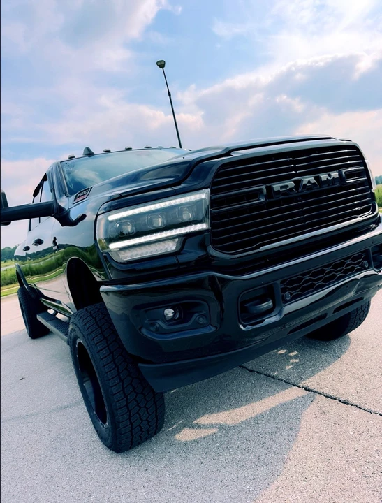 2019 Ram 3500 - Image 9 of 20