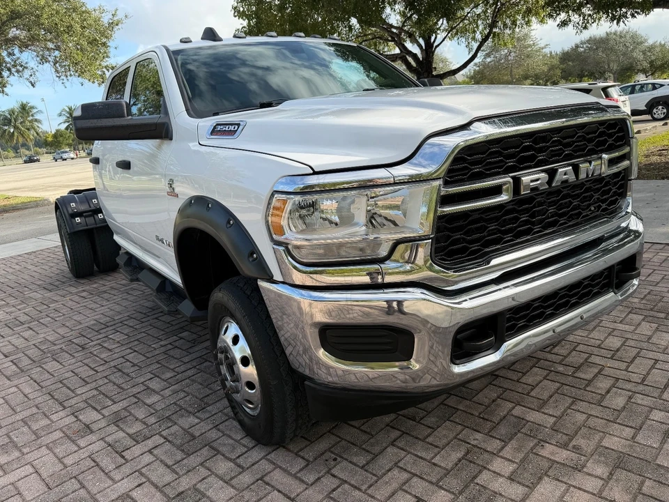 2019 Ram 3500 - Image 11 of 21