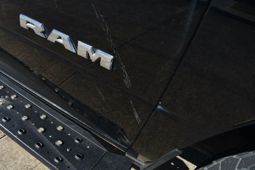 2019 Ram 3500 - Image 9 of 21
