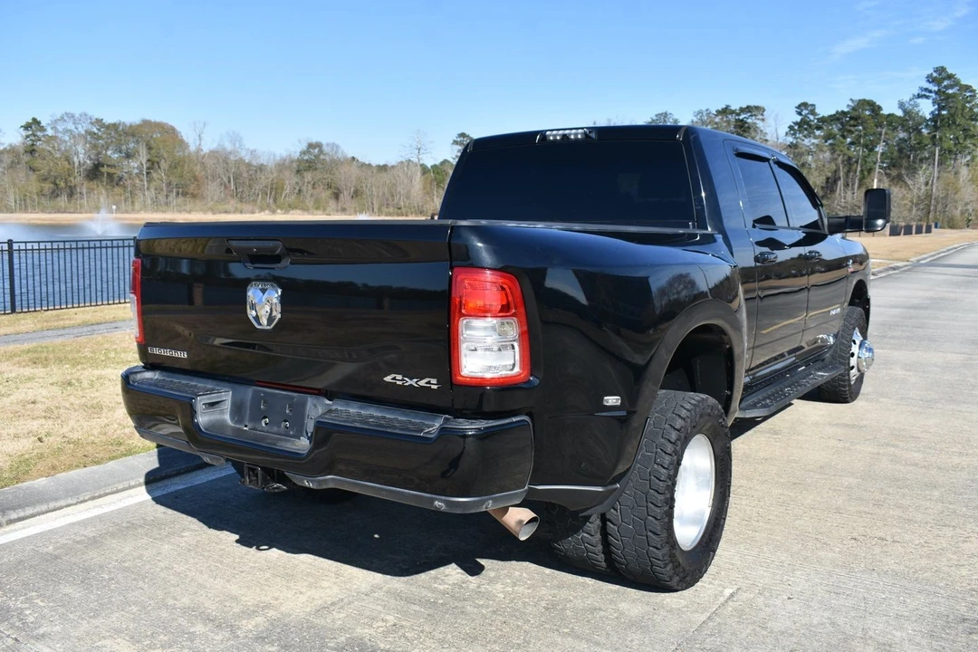 2019 Ram 3500 - Image 4 of 21