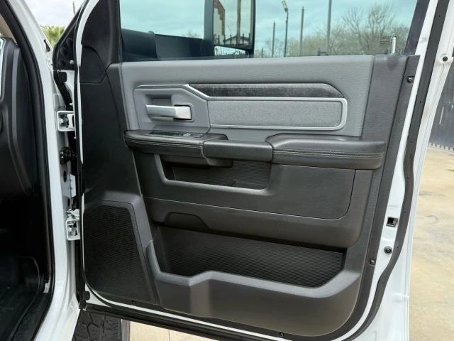 2019 Ram 3500 - Image 26 of 31