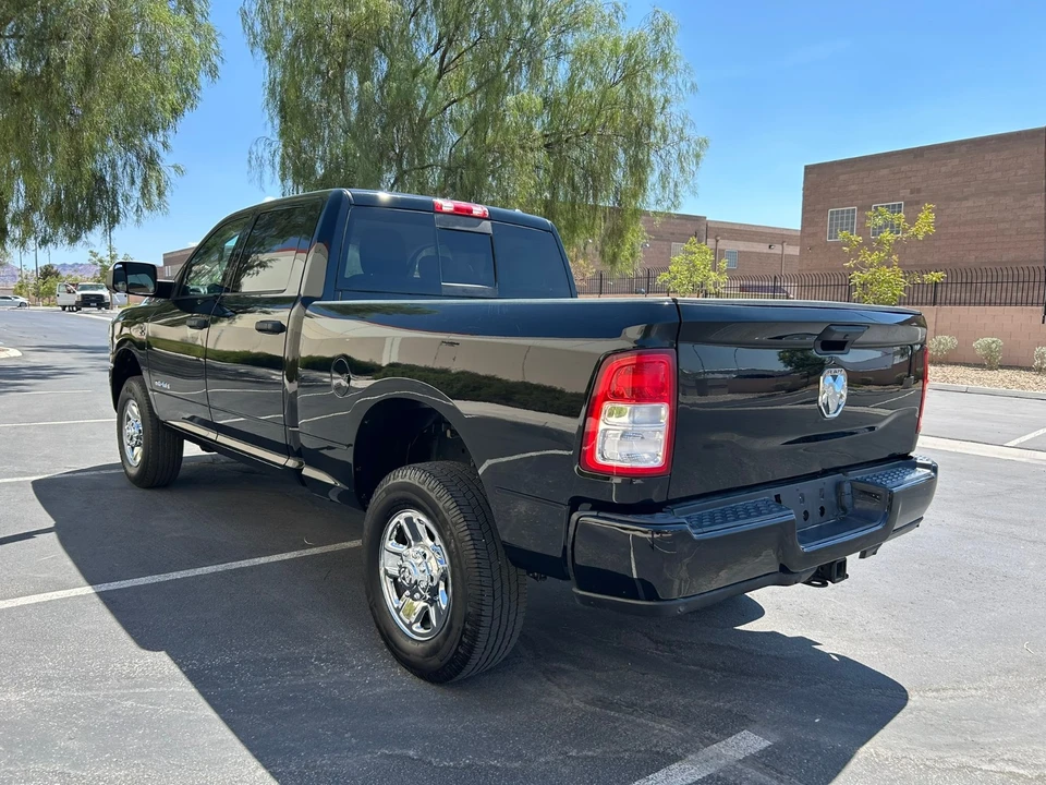 2019 Ram 3500 - Image 8 of 18