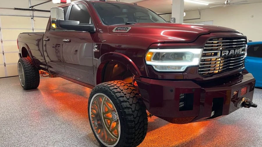 2019 Ram 3500 - Image 3 of 13