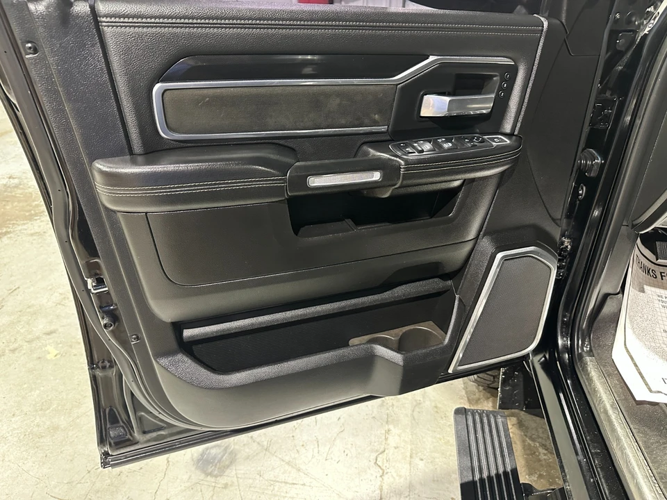 2019 Ram 3500 - Image 14 of 21