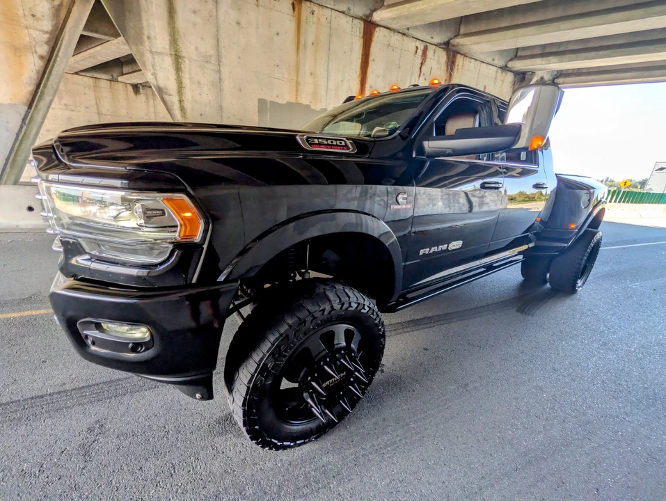 2019 Ram 3500 - Image 23 of 31