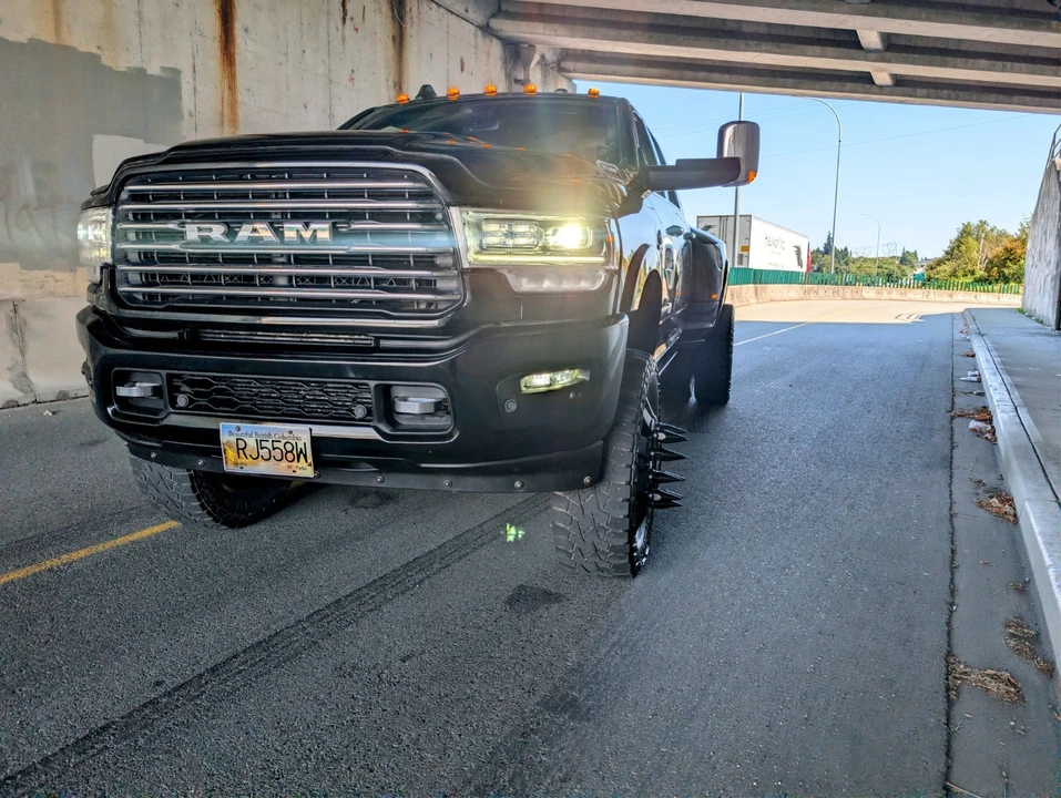 2019 Ram 3500 - Image 13 of 31