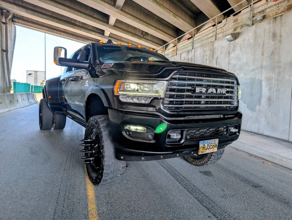 2019 Ram 3500 - Image 5 of 30