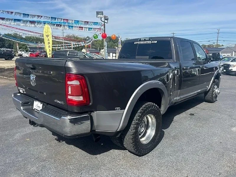 2019 Ram 3500 - Image 3 of 12