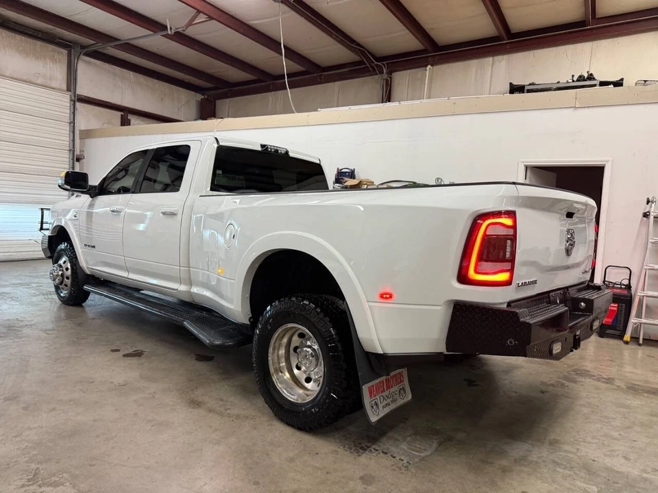 2019 Ram 3500 - Image 7 of 21