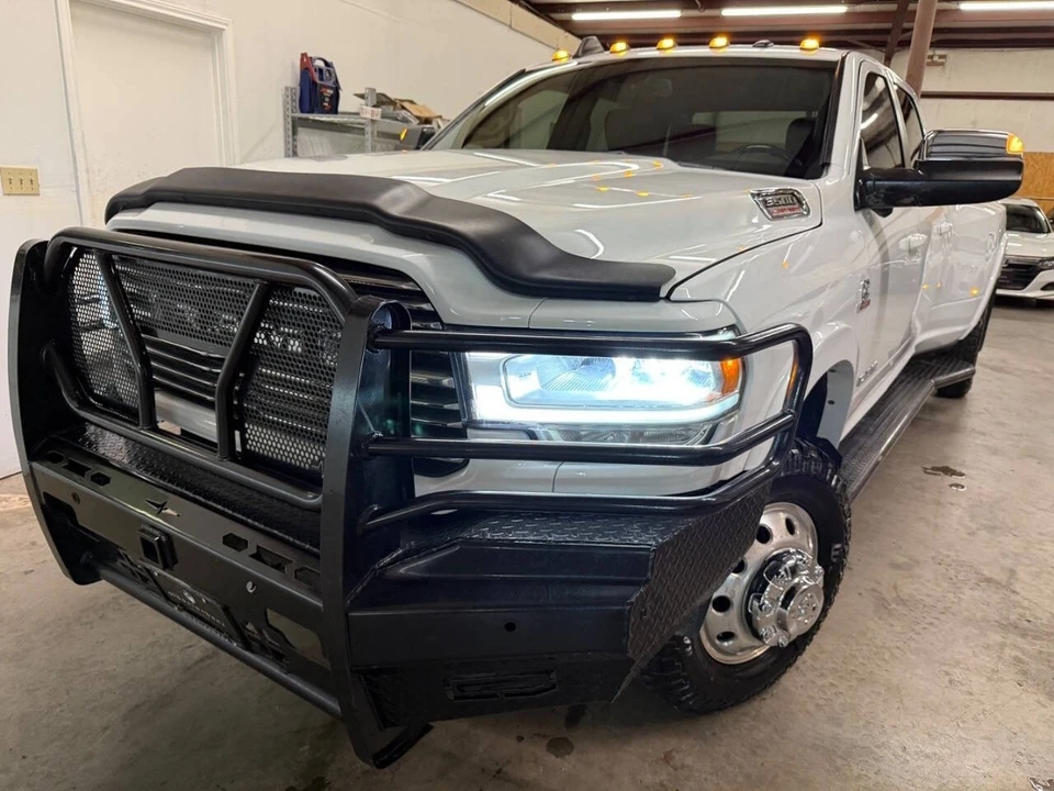 2019 Ram 3500 - Image 3 of 21