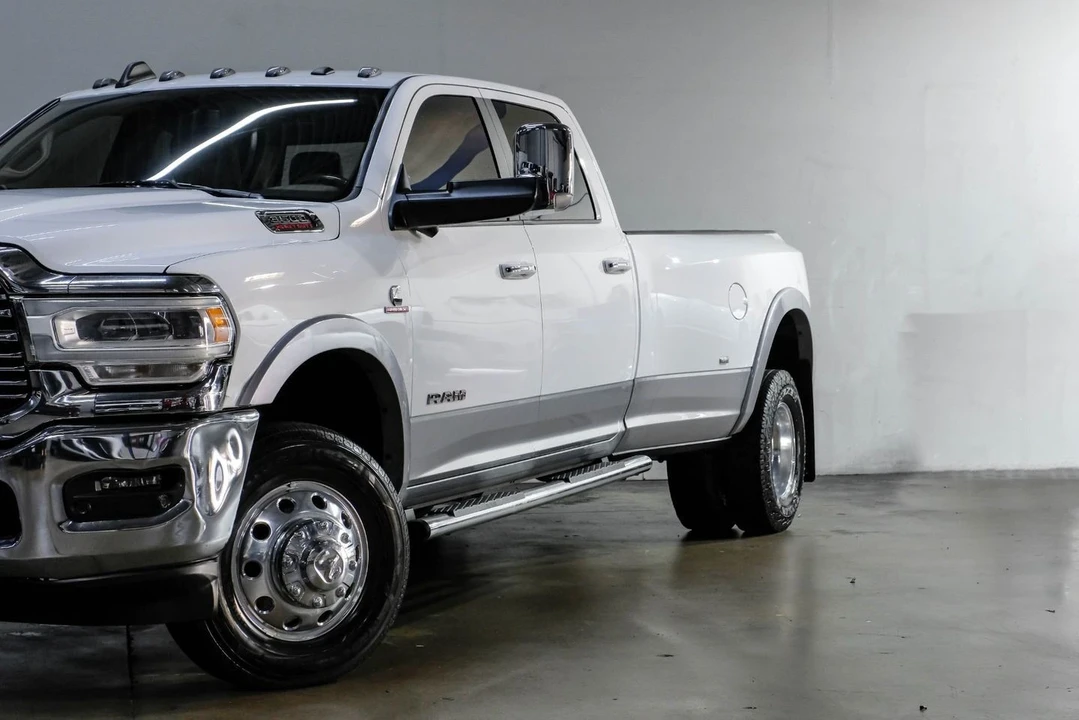 2019 Ram 3500 - Image 8 of 21
