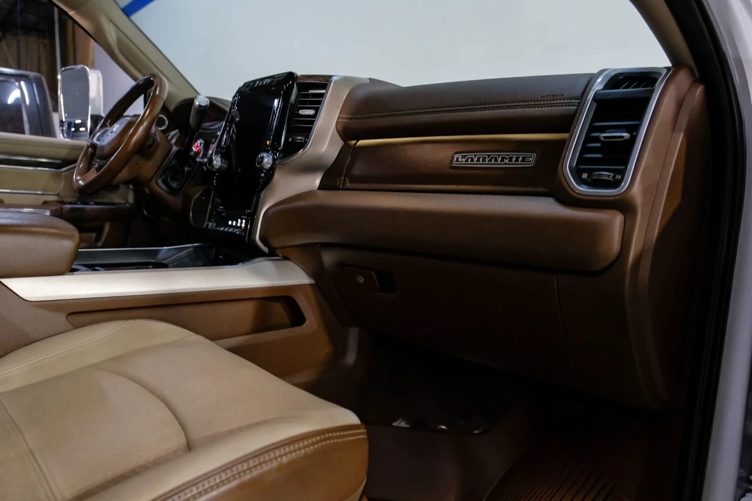 2019 Ram 3500 - Image 18 of 21