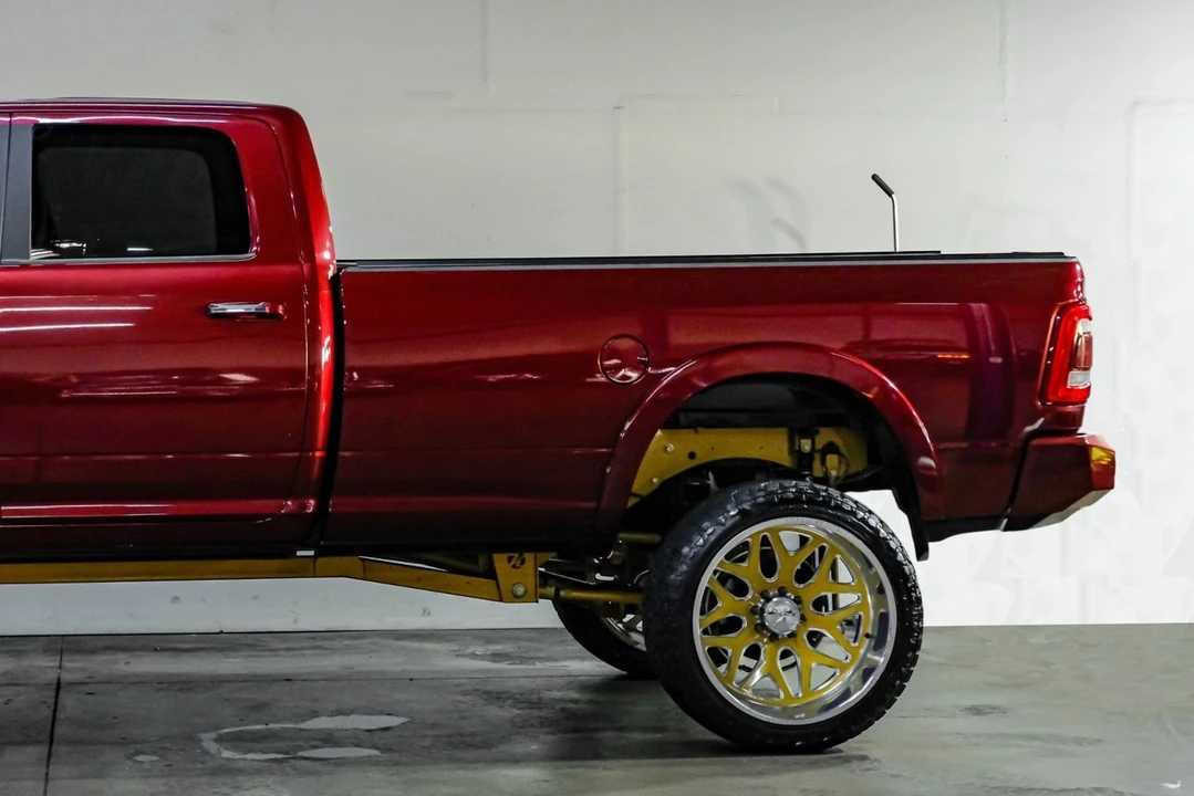 2019 Ram 3500 - Image 18 of 31
