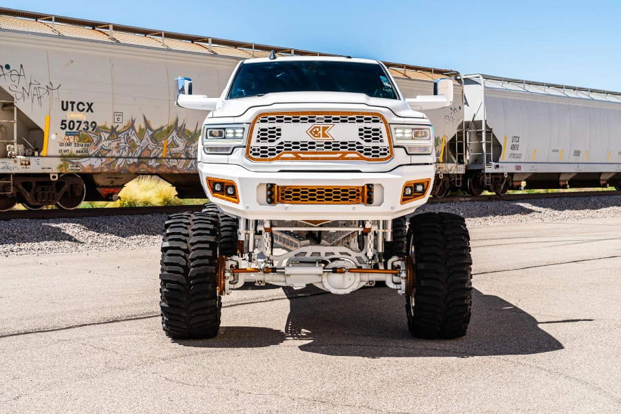 2019 Ram 3500 - Image 8 of 31