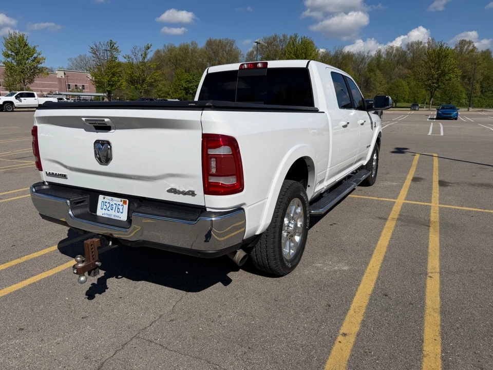 2019 Ram 3500 - Image 11 of 31