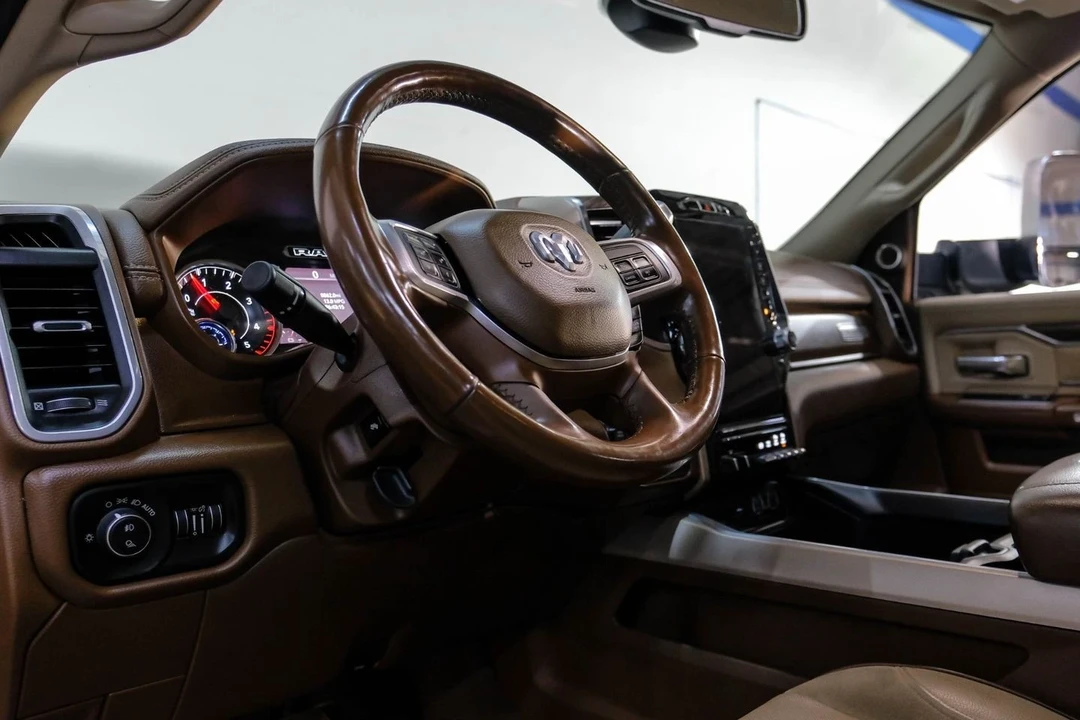 2019 Ram 3500 - Image 3 of 12