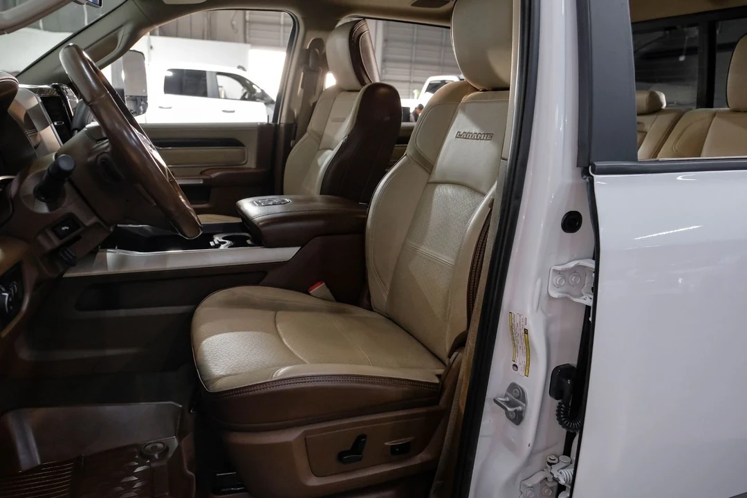 2019 Ram 3500 - Image 5 of 12