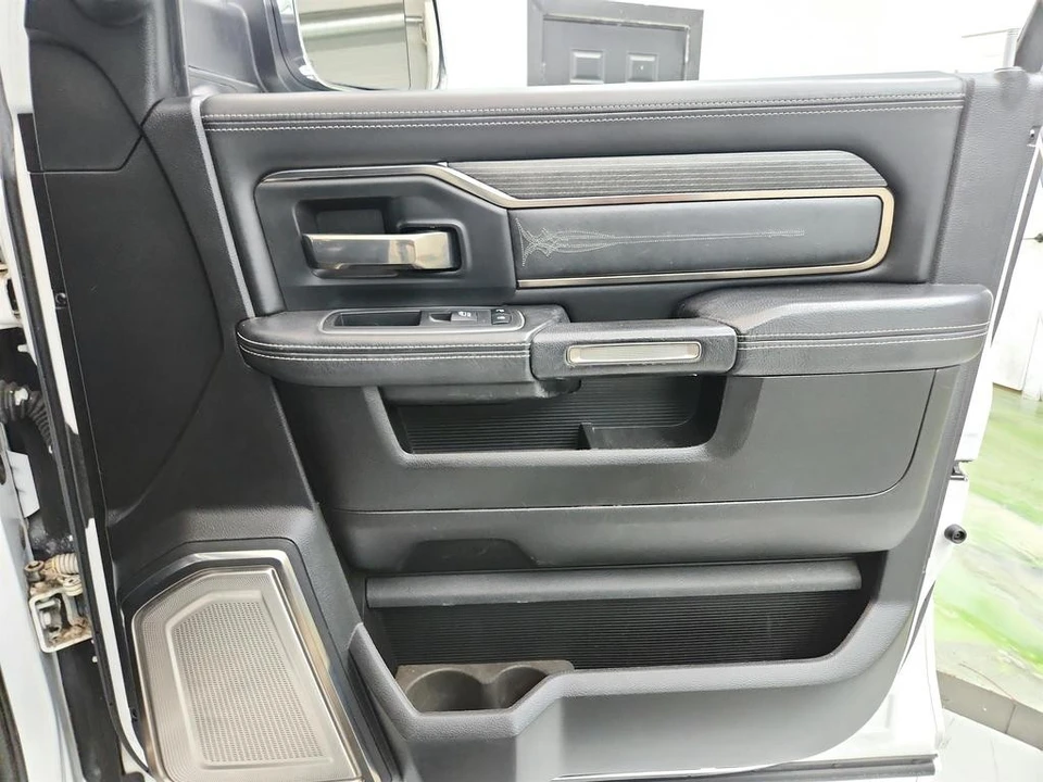 2019 Ram 3500 - Image 27 of 31