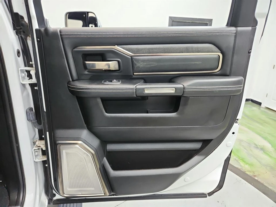 2019 Ram 3500 - Image 29 of 31