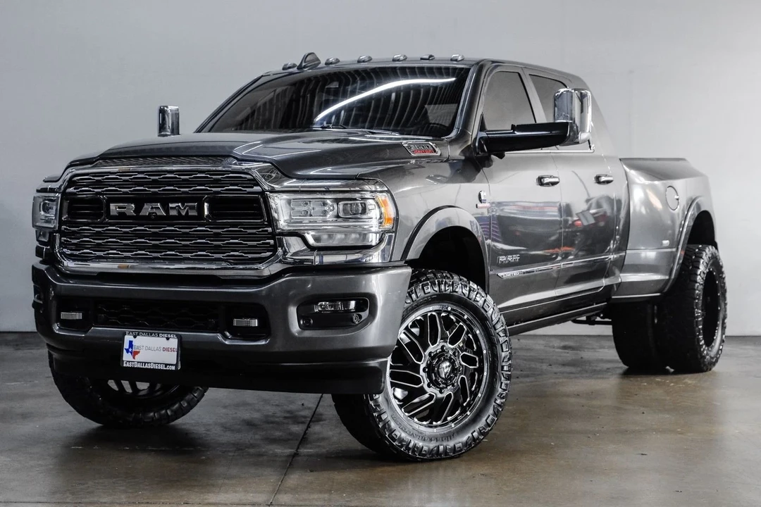 2019 Ram 3500 - Image 8 of 12