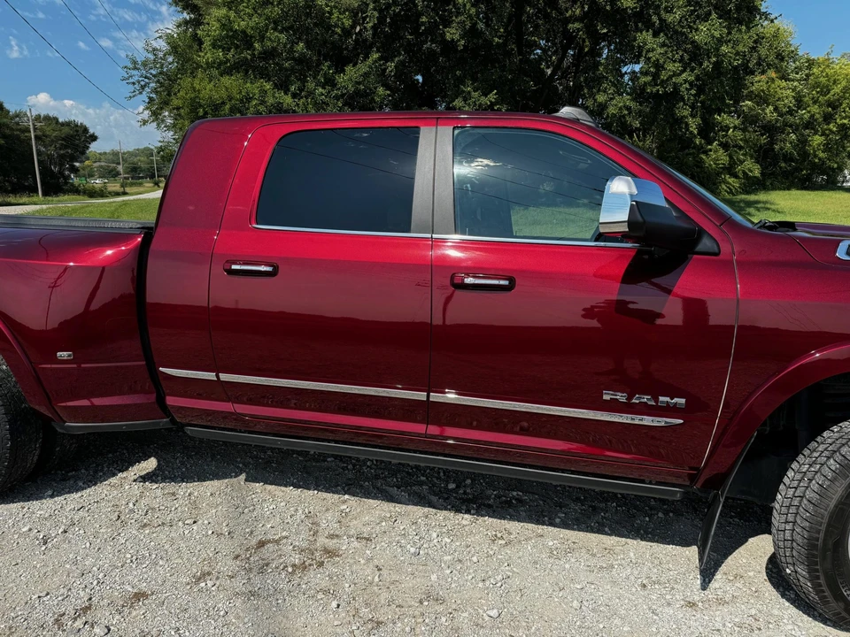 2019 Ram 3500 - Image 17 of 31