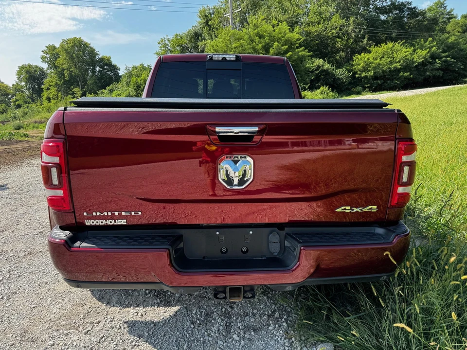 2019 Ram 3500 - Image 11 of 31