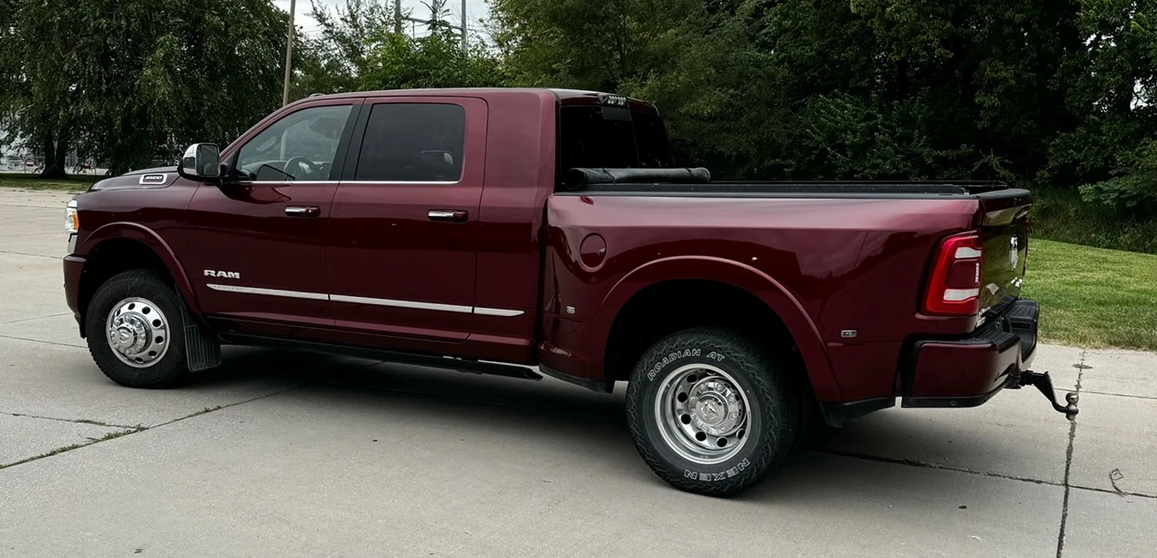 2019 Ram 3500 - Image 14 of 31
