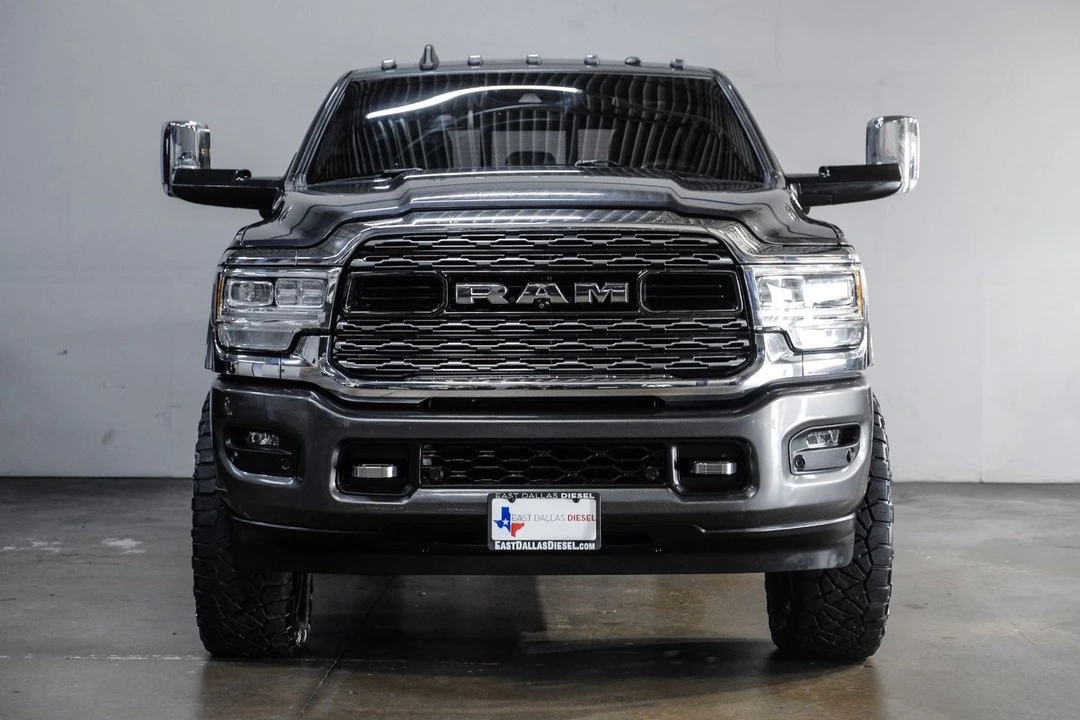 2019 Ram 3500 - Image 7 of 12