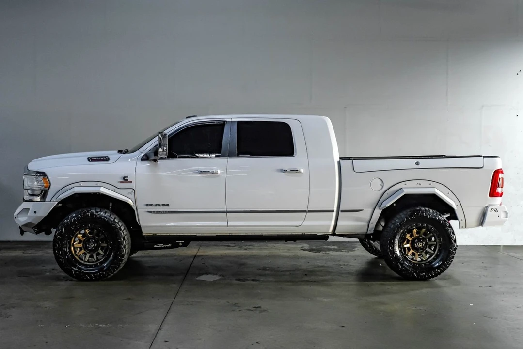 2019 Ram 3500 - Image 16 of 31