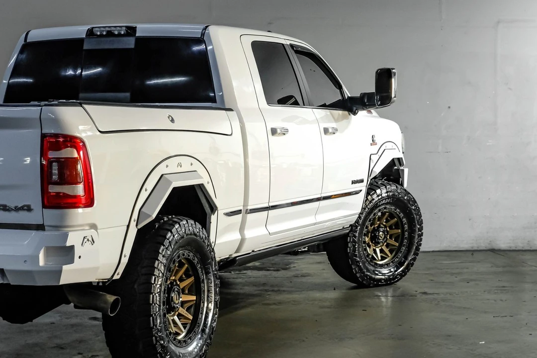 2019 Ram 3500 - Image 13 of 31