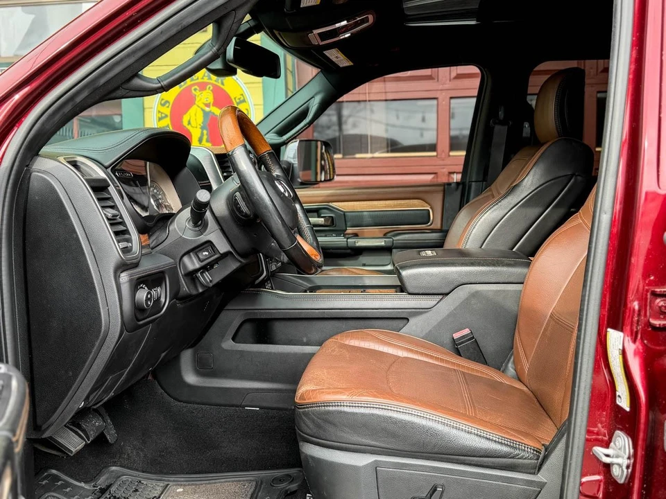 2019 Ram 3500 - Image 11 of 21