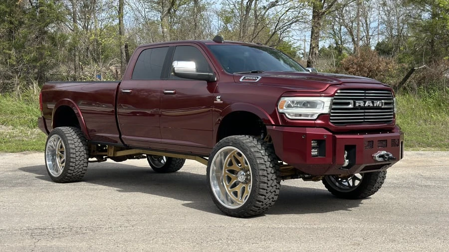 2019 Ram 3500 - Image 3 of 11