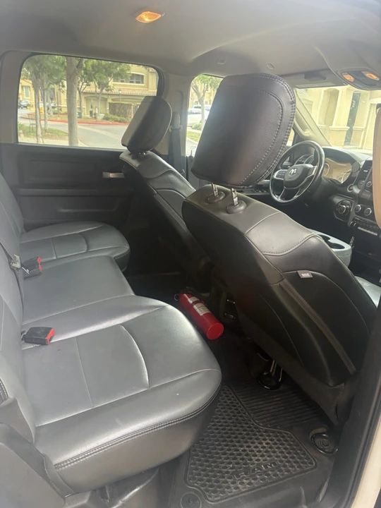 2019 Ram 3500 - Image 4 of 8