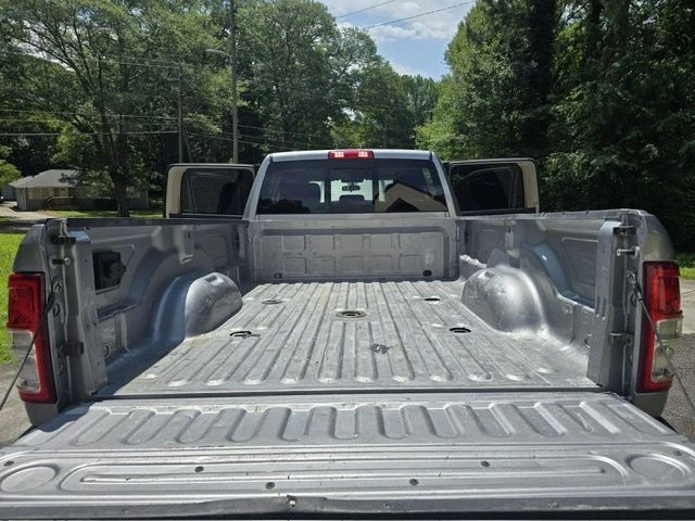 2019 Ram 3500 - Image 4 of 31