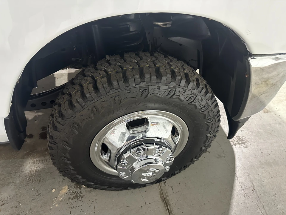 2019 Ram 3500 - Image 7 of 21