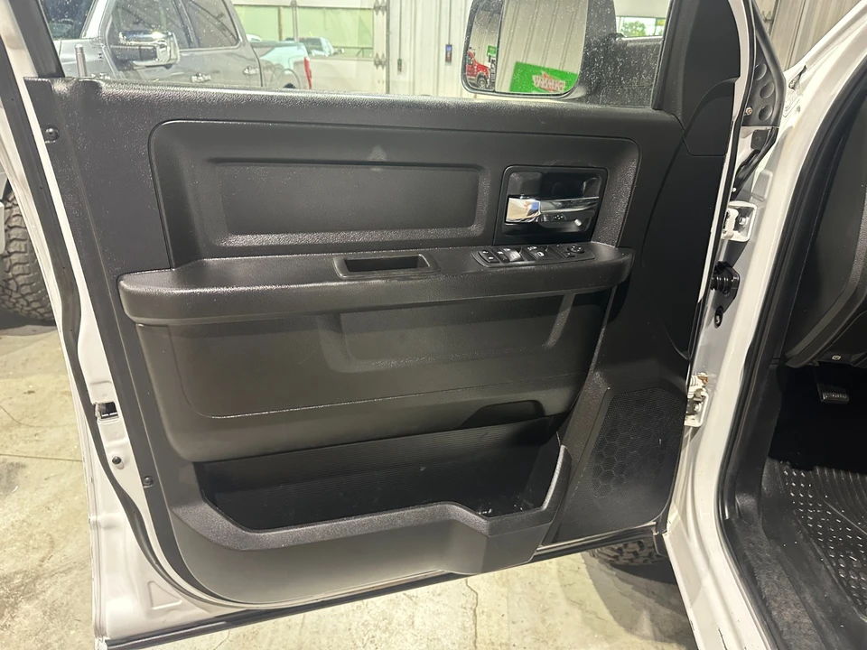 2019 Ram 3500 - Image 13 of 21