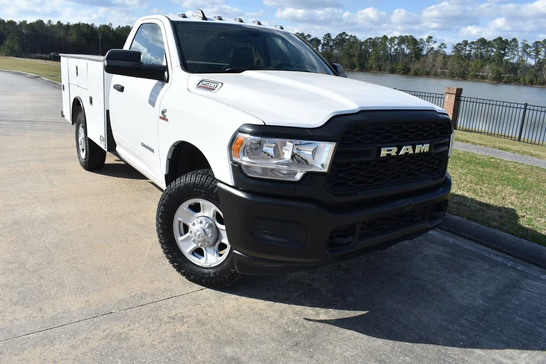 2019 Ram 3500 - Image 2 of 21